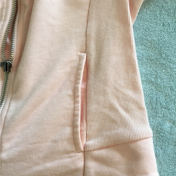 H by HALSTON Pink jacket size 16 full off-set zipper, long sleeve.Asymmetrical - Picture 9 of 11